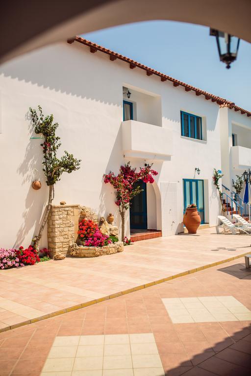 Hotel de apartamente Iliana Pánormos